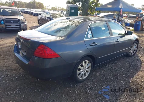 2006 Honda Accord 3.0 Ex from USA, damaged, VIN 1HGCM66806A025342